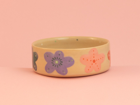 Retro kwiatki miseczka na owsiankę 13,5 cm (w środku różowy kwiatuszek) Retro kwiatki miseczka na owsiankę 13,5 cm (w środku różowy kwiatuszek)